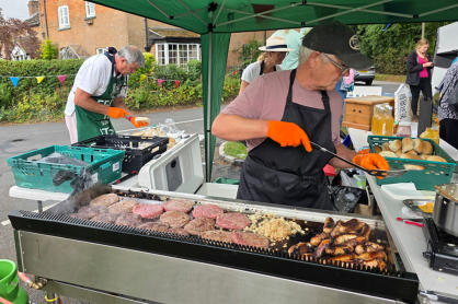 Aston Abbotts Fete 2025 - More Burgers and Hotdogs